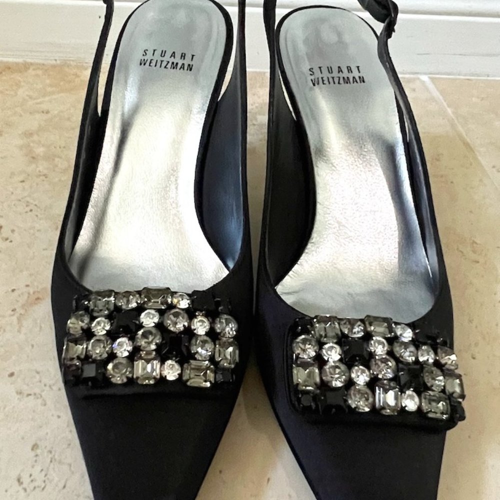 Stuart Weitzman Black Pointed Jewel Heels | Women's Size 8 M (US)